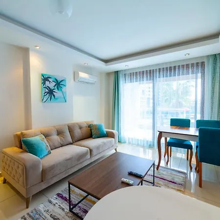 Crystal Park 2 - 4 Apartment
